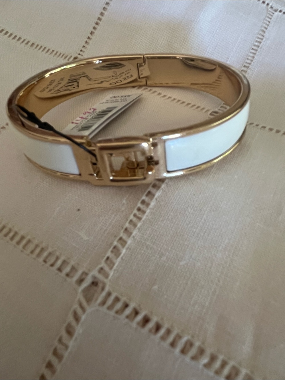 Chico's Gold Tone Hinged Bracelet 7”